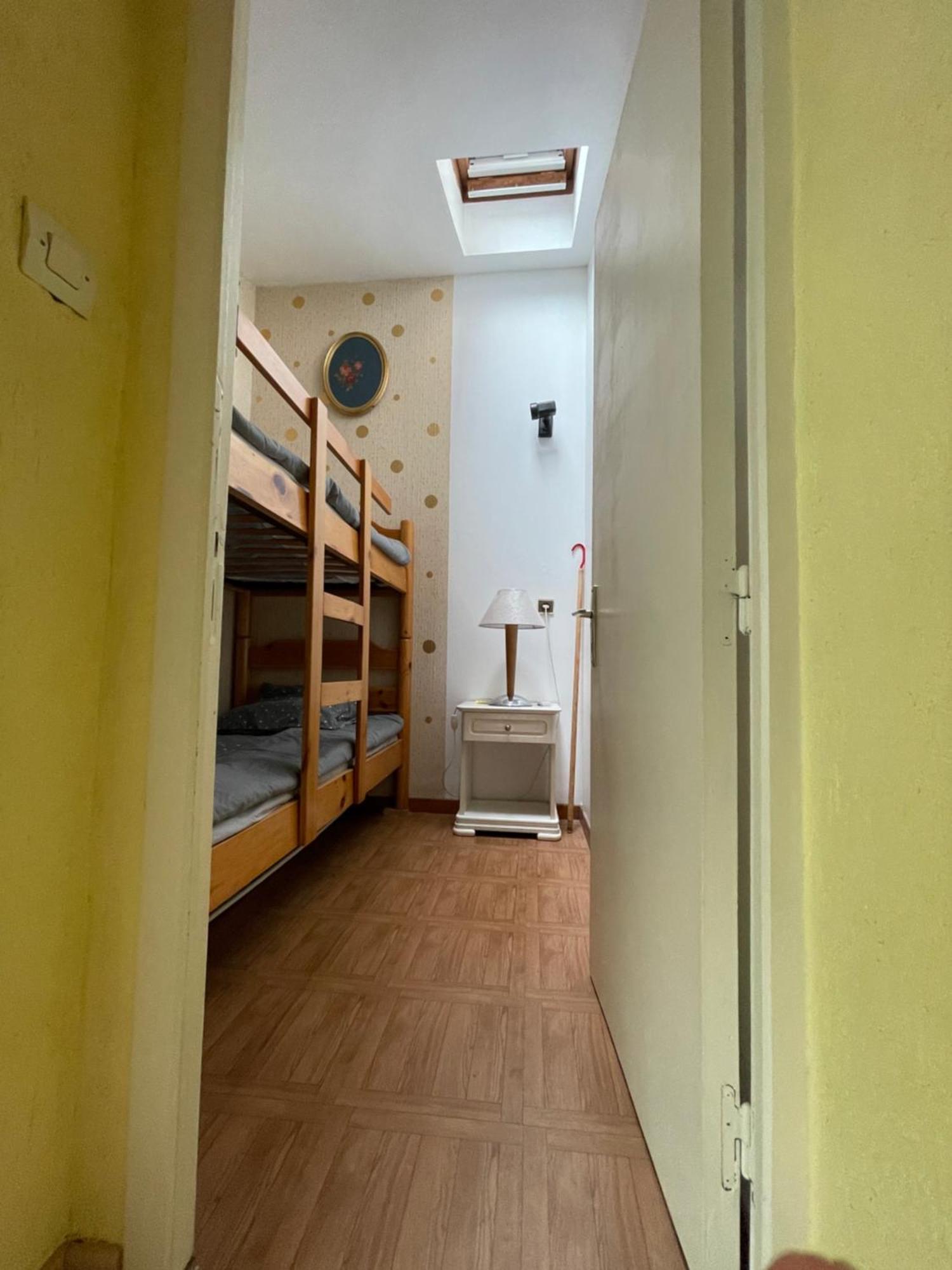 דוסאר Rare 2 Bedroom With Private Beach On Lake Annecy מראה חיצוני תמונה